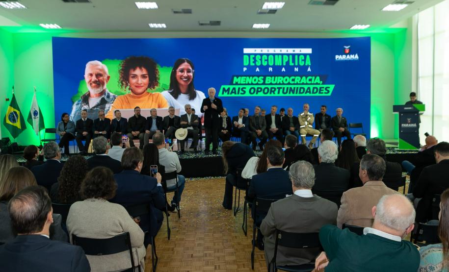 Liberdade econômica: Paraná aumenta lista de atividades com dispensa de licenciamentos