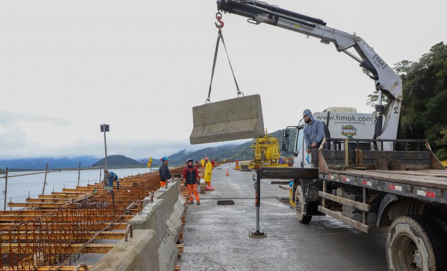Obras da Ponte de Guaratuba chegam a 65% com destaque para avanço do trecho estaiado