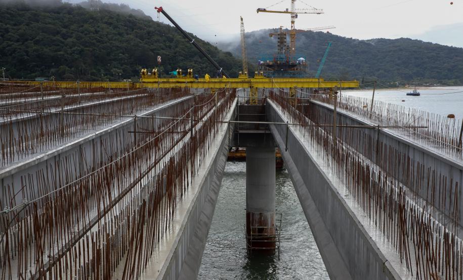 Obras da Ponte de Guaratuba chegam a 65% com destaque para avanço do trecho estaiado
