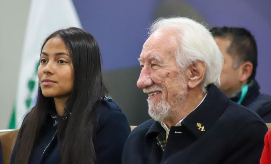 O governador em exercício Darci Piana participa nesta terça-feira (1), da entrega de 25.040 tablets para escolas da rede estadual