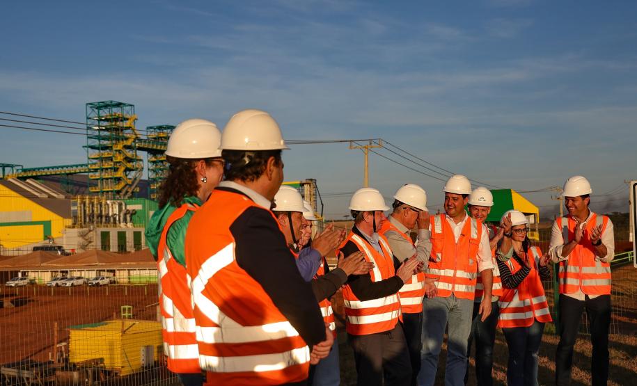 Ratinho Junior visita cooperativa que está investindo R$ 700 milhões em Pato Branco