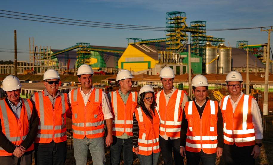 Ratinho Junior visita cooperativa que está investindo R$ 700 milhões em Pato Branco