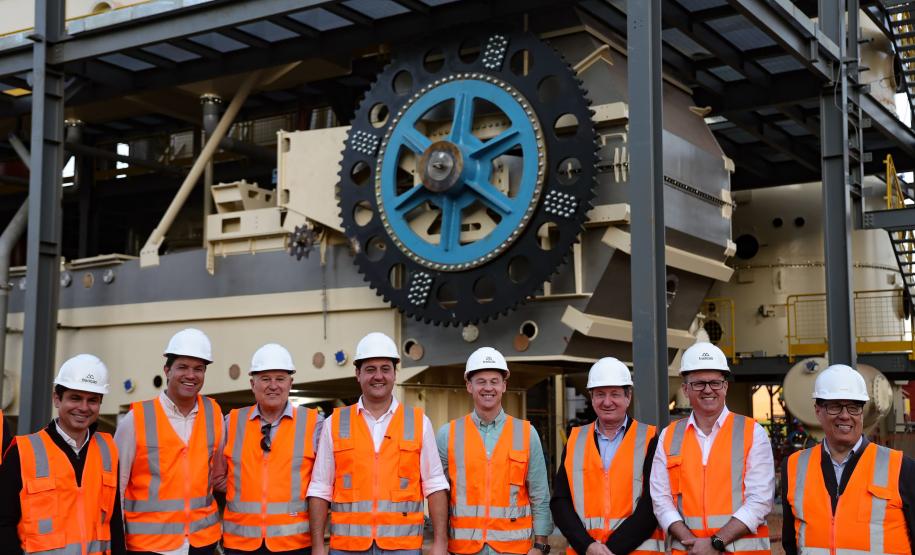 Ratinho Junior visita cooperativa que está investindo R$ 700 milhões em Pato Branco