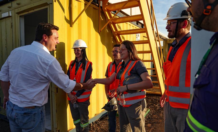 Ratinho Junior visita cooperativa que está investindo R$ 700 milhões em Pato Branco