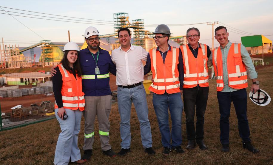 Ratinho Junior visita cooperativa que está investindo R$ 700 milhões em Pato Branco