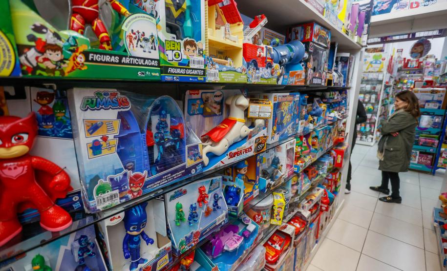 Comércio do Paraná tem maior crescimento do país entre maio e junho de 2025