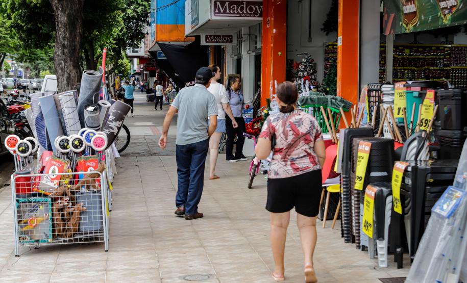 Comércio do Paraná tem maior crescimento do país entre maio e junho de 2025