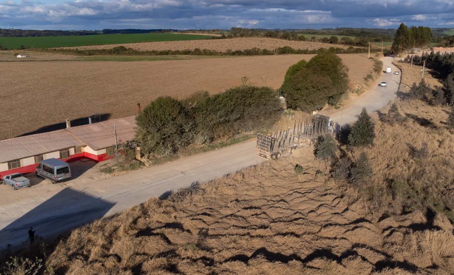 Ratinho Junior anuncia conclusão da pavimentação de Castro ao distrito do Socavão