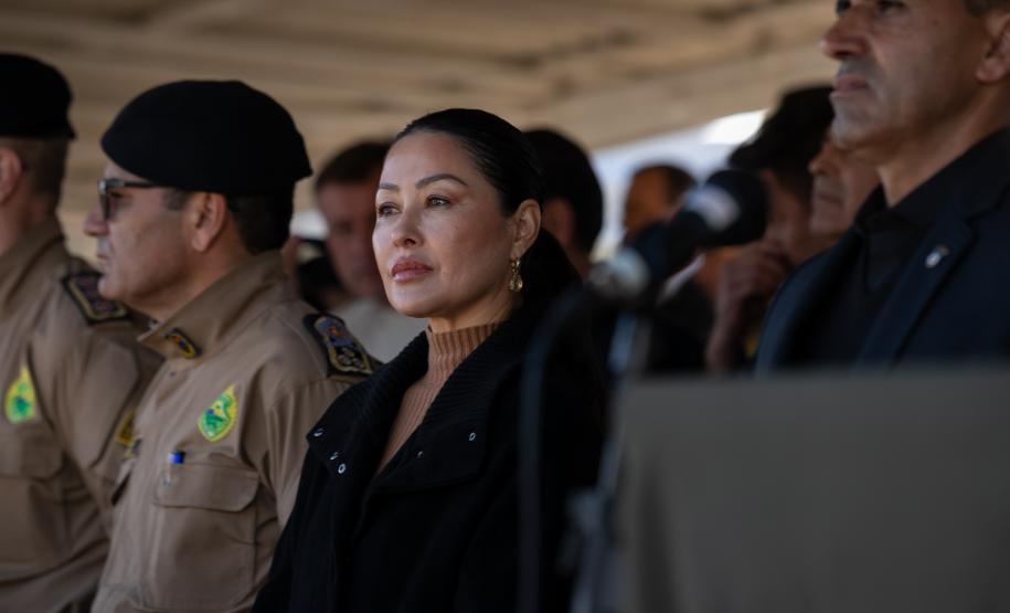 São José dos Pinhais, 11 de agosto de 2025 - A primeira dama do Paraná, Luciana Saito Massa, participa da formatura de Sargentos na Academia do Guatupê.