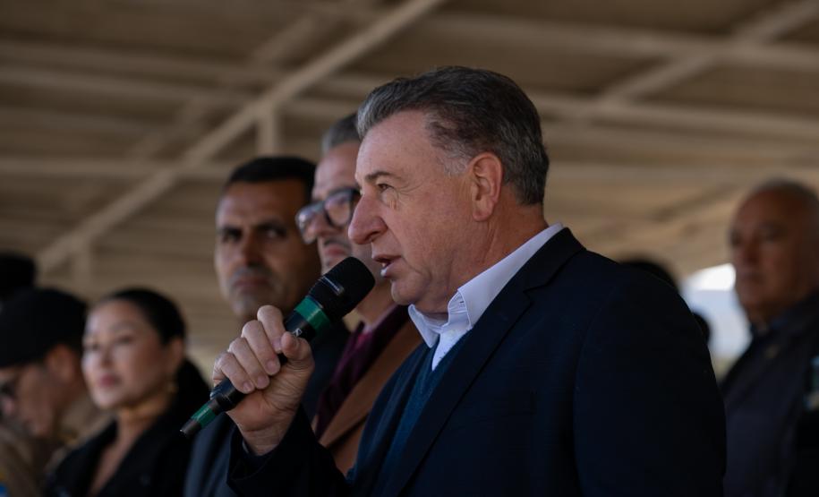 São José dos Pinhais, 11 de agosto de 2025 - A primeira dama do Paraná, Luciana Saito Massa, participa da formatura de Sargentos na Academia do Guatupê.