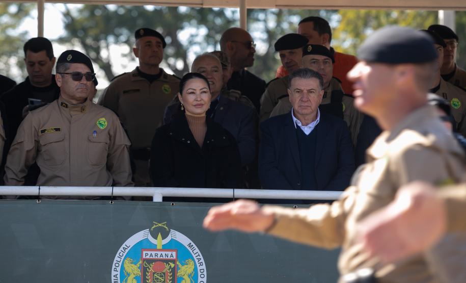 São José dos Pinhais, 11 de agosto de 2025 - A primeira dama do Paraná, Luciana Saito Massa, participa da formatura de Sargentos na Academia do Guatupê.