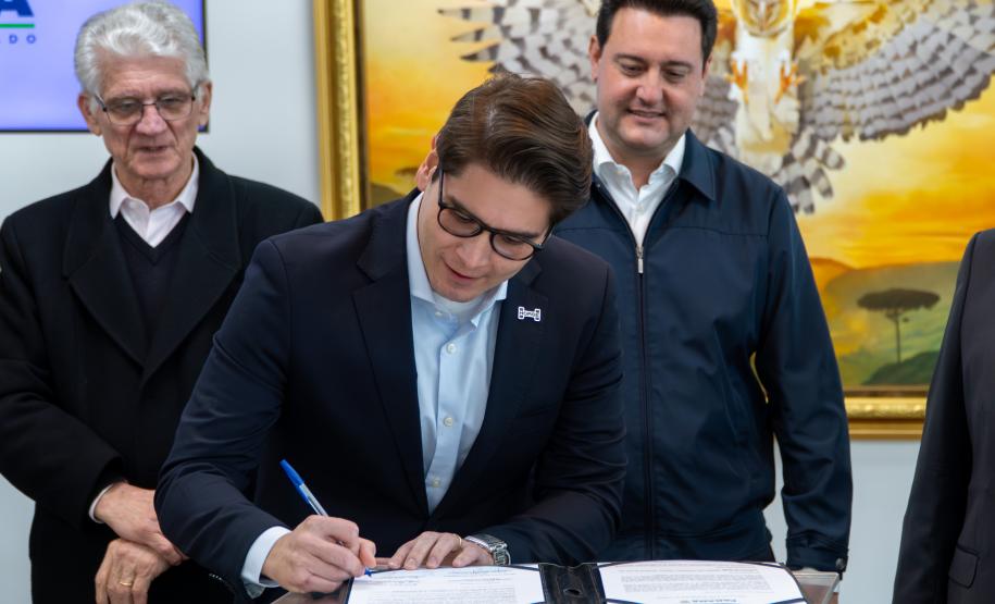 Horse Brasil investirá mais R$ 546 milhões em fábrica no Paraná com apoio do Estado