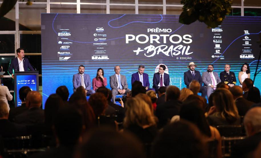 Portos do Paraná é hexacampeã do principal prêmio de gestão portuária do Brasil