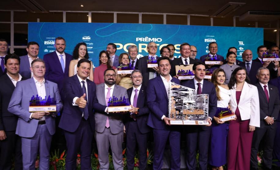 Portos do Paraná é hexacampeã do principal prêmio de gestão portuária do Brasil