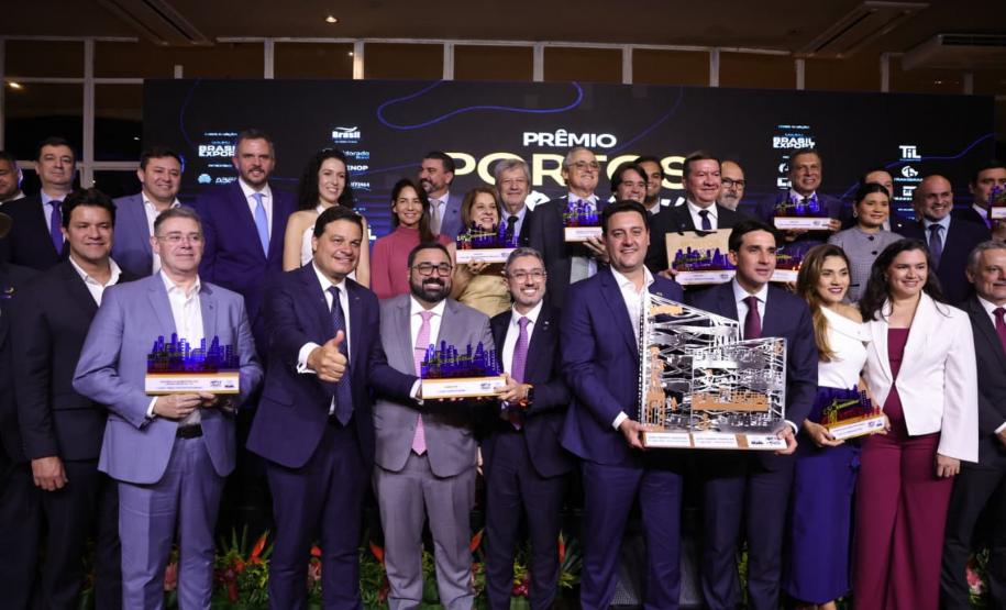 Portos do Paraná é hexacampeã do principal prêmio de gestão portuária do Brasil