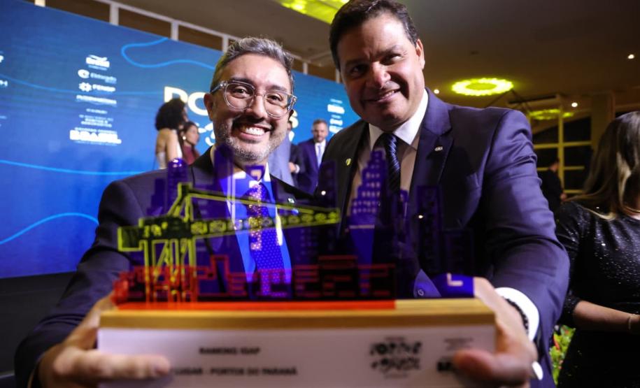 Portos do Paraná é hexacampeã do principal prêmio de gestão portuária do Brasil