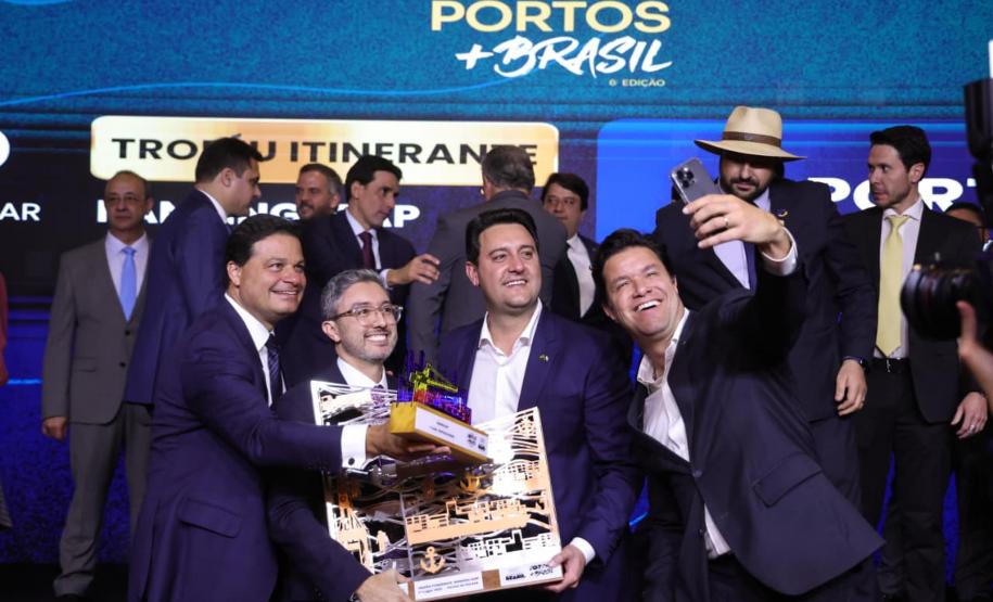 Portos do Paraná é hexacampeã do principal prêmio de gestão portuária do Brasil
