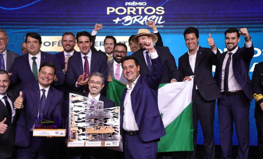 Portos do Paraná é hexacampeã do principal prêmio de gestão portuária do Brasil