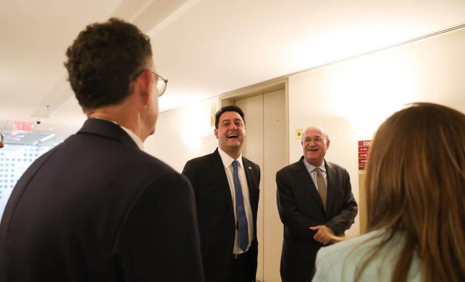 Governador apresenta proposta de Fundo Soberano ao presidente do BID