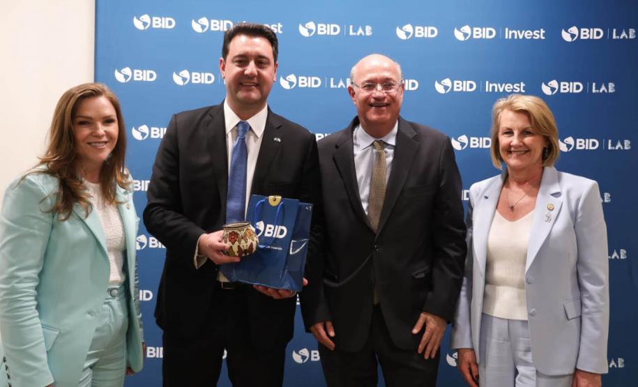 Governador apresenta proposta de Fundo Soberano ao presidente do BID