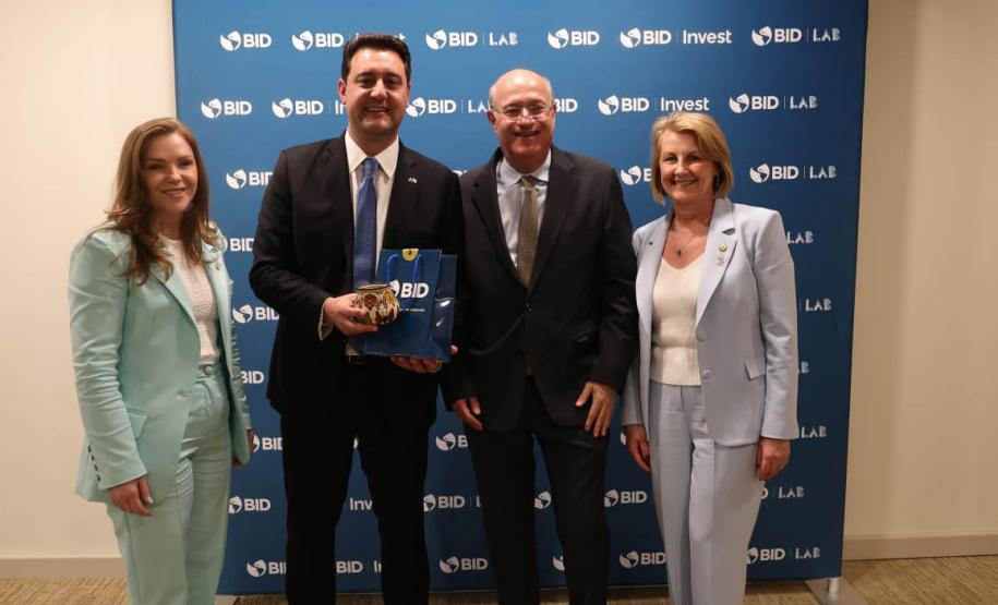 Governador apresenta proposta de Fundo Soberano ao presidente do BID