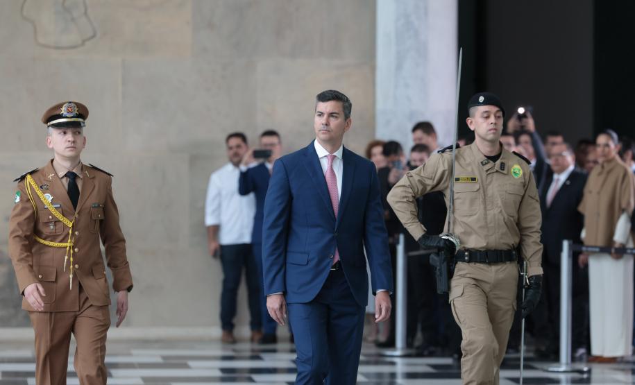 Ratinho Junior recebe Santiago Peña para debater novas oportunidades entre Paraná e Paraguai