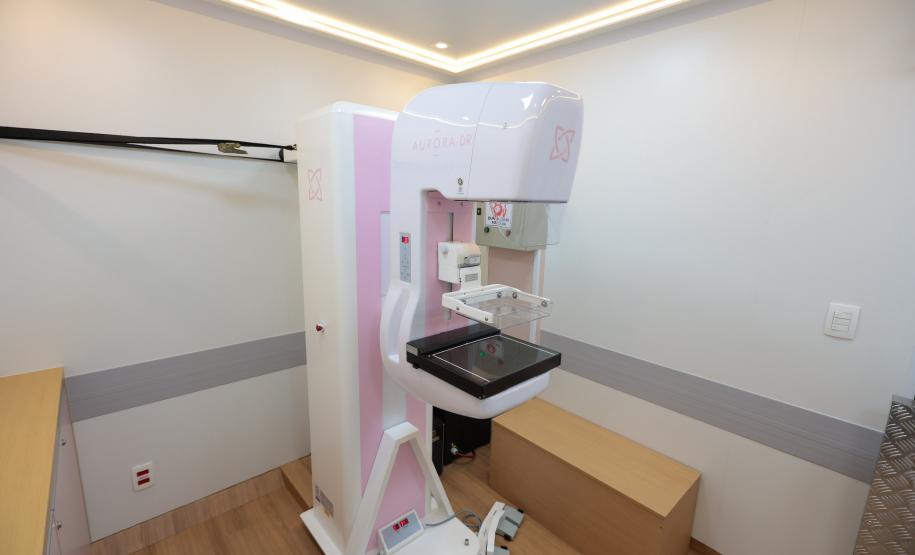 Paraná lança a mais completa unidade móvel de saúde da mulher do Brasil