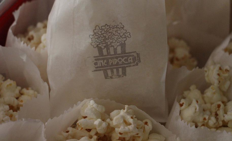 MON abre na próxima semana exposição de design de cartazes cubanos para o cinema