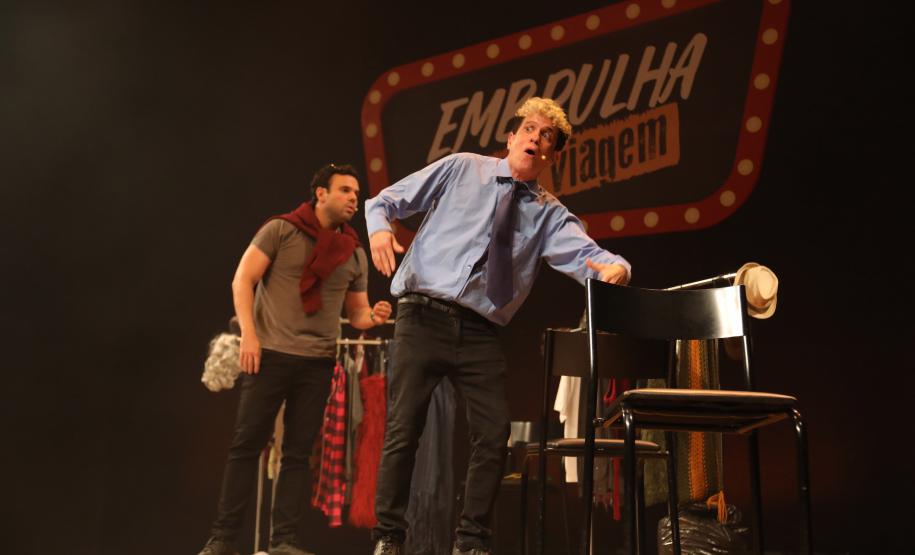 Exposição de Calderari, shows de humor e oficinas nos museus agitam a agenda cultural