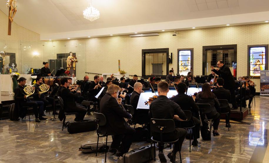 Jorge Aragão, Blindagem, Primavera dos Museus e peças teatrais agitam a agenda cultural