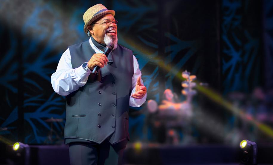 Jorge Aragão, Blindagem, Primavera dos Museus e peças teatrais agitam a agenda cultural