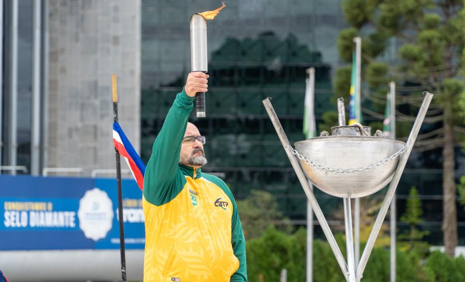Cerimônia no Palácio Iguaçu celebra a independência e o início da Semana da Pátria