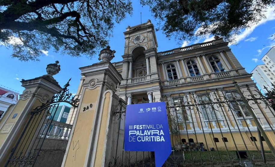 MON abre na próxima semana exposição de design de cartazes cubanos para o cinema