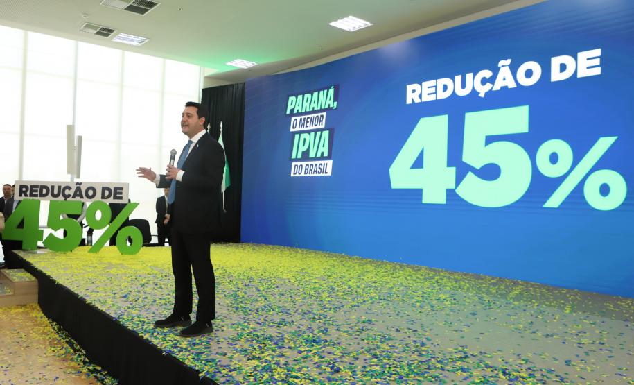 Ratinho Junior sanciona lei que reduz IPVA no Paraná e garante menor alíquota do Brasil