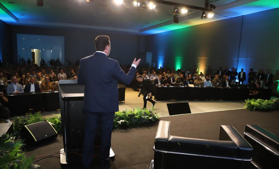 Encontro no Paraná reúne representantes de 17 países para tratar de segurança ao turista