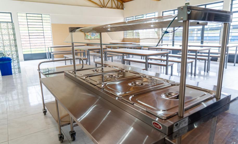 R$ 30 milhões: Estado entrega lava-louças e equipamentos para cozinhas de escolas estaduais