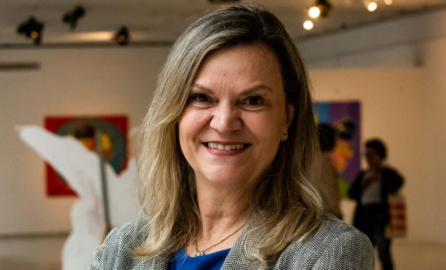 Jorge Aragão, Blindagem, Primavera dos Museus e peças teatrais agitam a agenda cultural