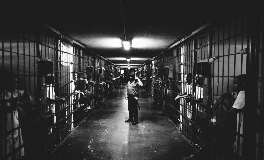 MON abre na próxima semana exposição de design de cartazes cubanos para o cinema