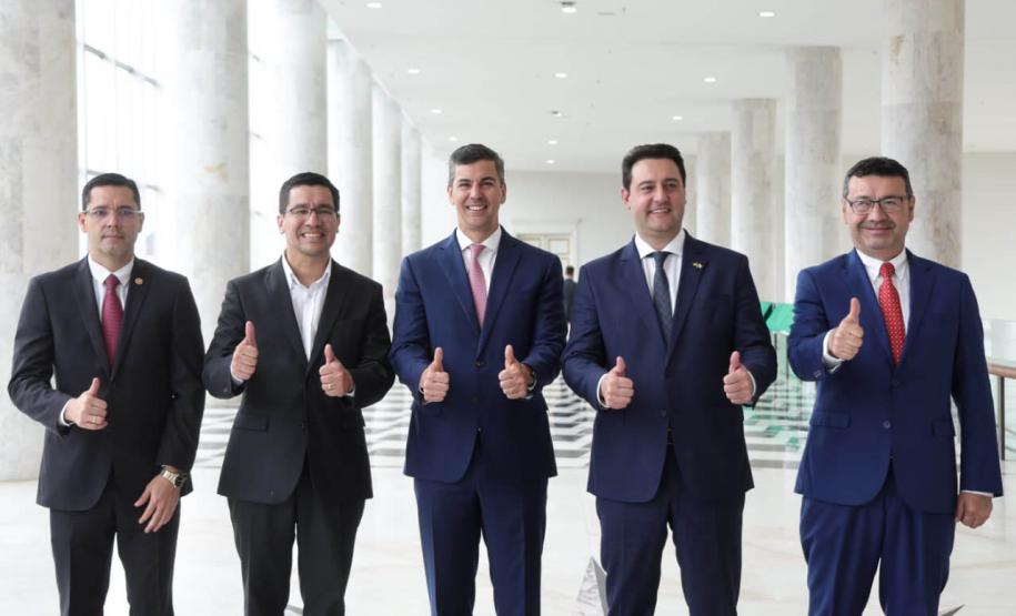Ratinho Junior recebe Santiago Peña para debater novas oportunidades entre Paraná e Paraguai