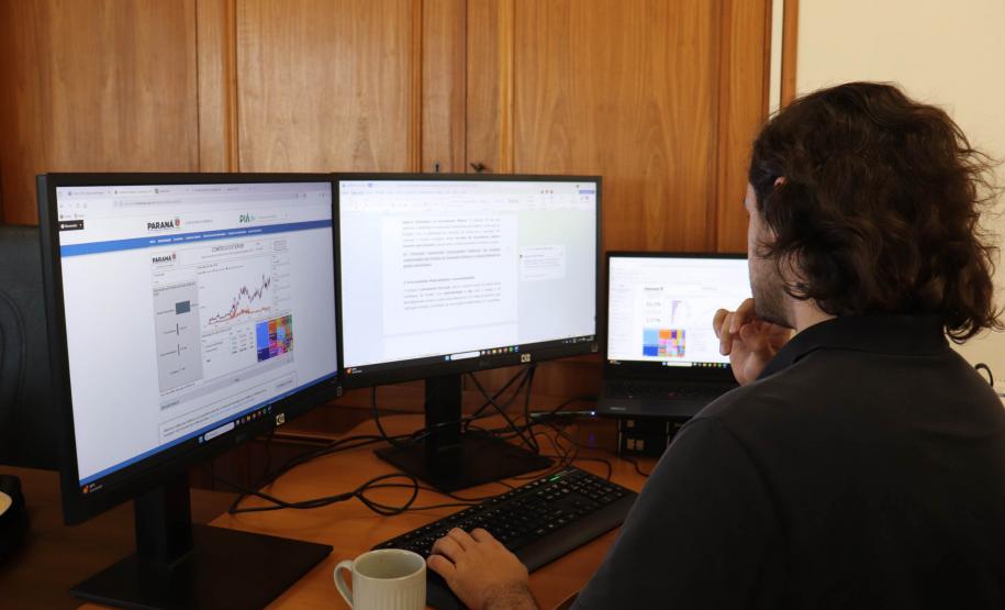 Com monitoramento frequente, Paraná melhora eficiência dos investimentos públicos