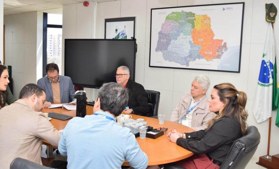 Paraná firma protocolo para apoiar municípios na conquista de Selo de Gestão Sustentável