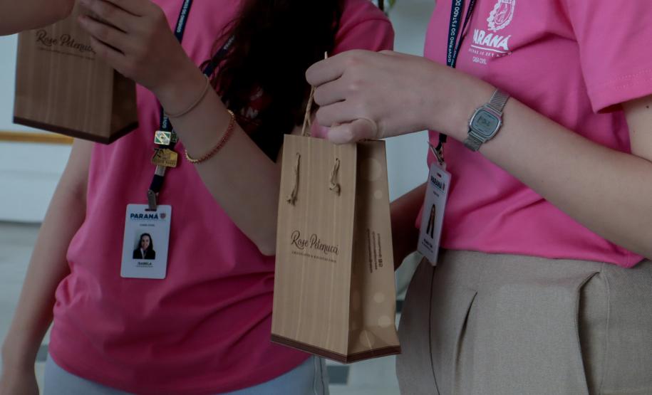 Casa Civil promove manhã especial de confraternização em celebração ao Outubro Rosa