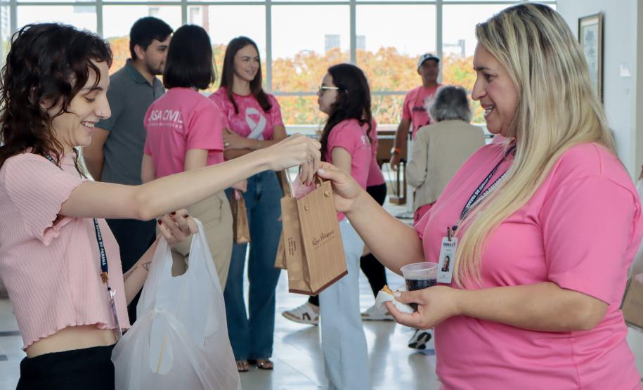 Casa Civil promove manhã especial de confraternização em celebração ao Outubro Rosa