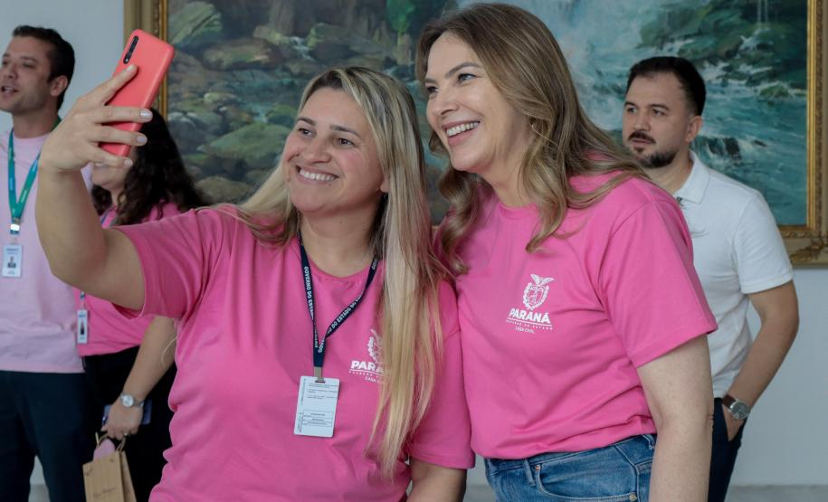Casa Civil promove manhã especial de confraternização em celebração ao Outubro Rosa