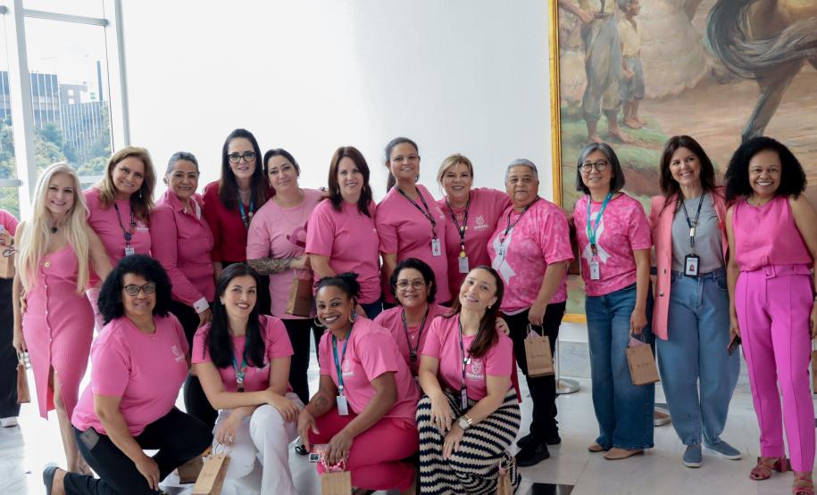 Casa Civil promove manhã especial de confraternização em celebração ao Outubro Rosa