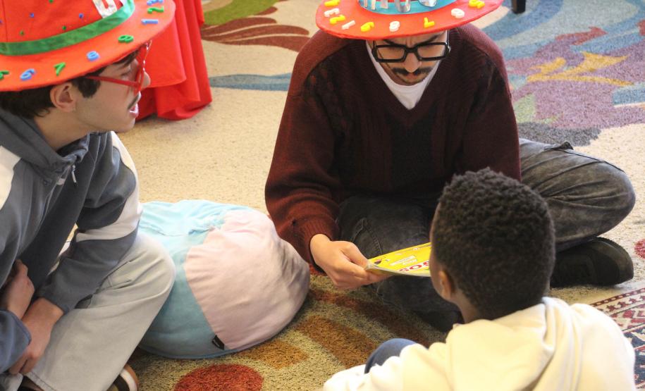 Peça para bebês e oficina com mexicano no MON estão na agenda cultural da semana