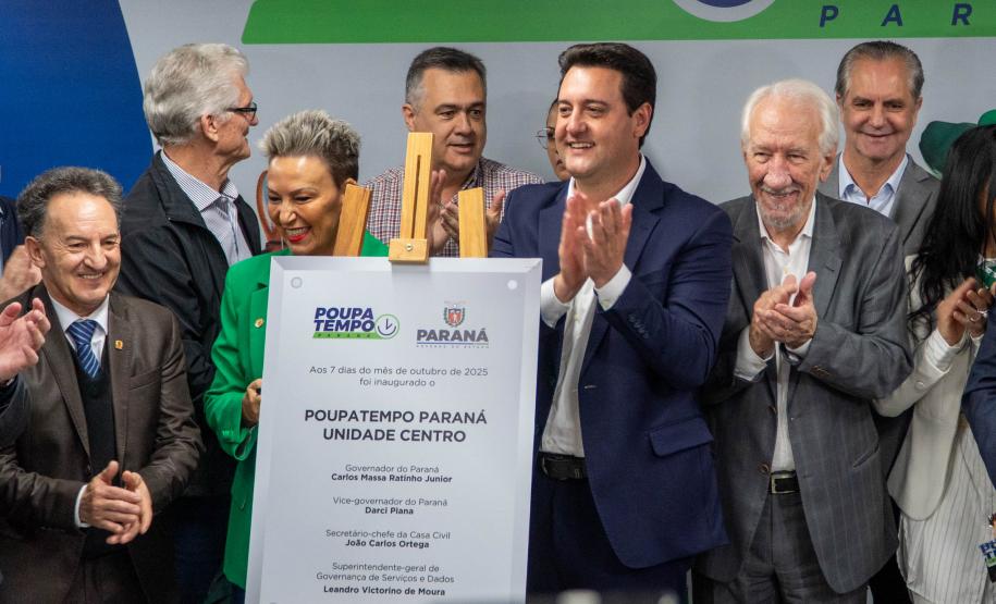 Com mais de 200 serviços, 1ª unidade do Poupatempo Paraná é inaugurada em Curitiba