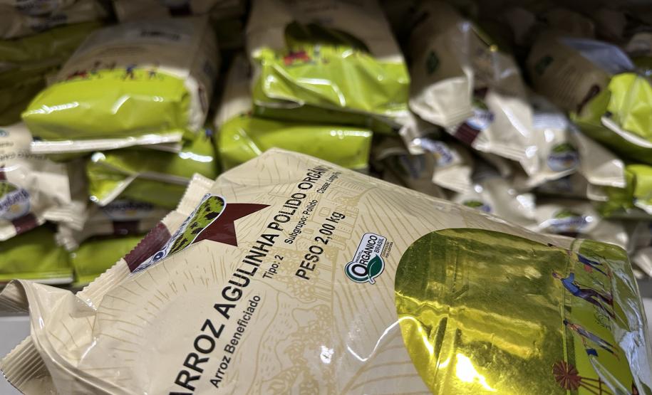 Mais de 17 mil toneladas de alimentos da agricultura familiar abastecem escolas do Paraná anualmente