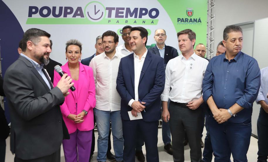 Londrina, 24 de outubro de 2025 - Serviço Poupa Tempo, do Governo do Estado.