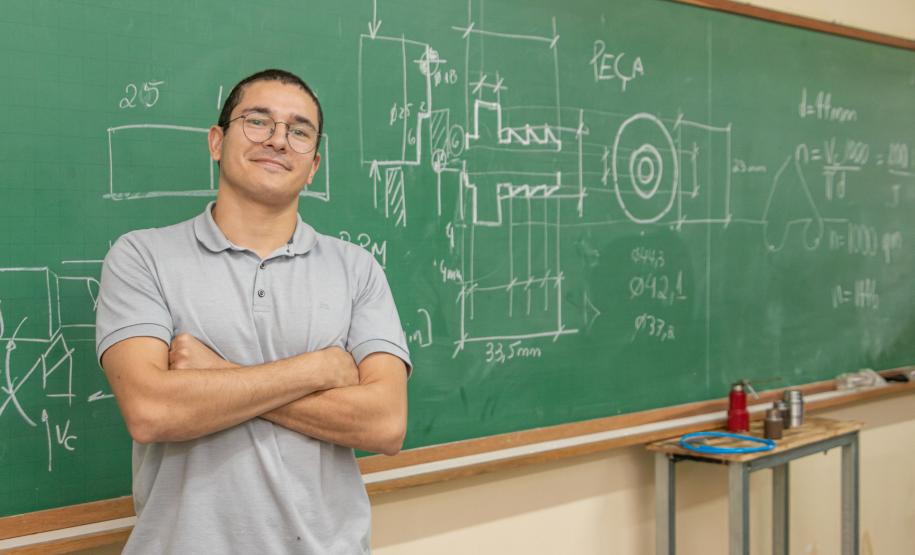 Paraná celebra Dia do Professor com apoio na formação, intercâmbios e quadro reforçado